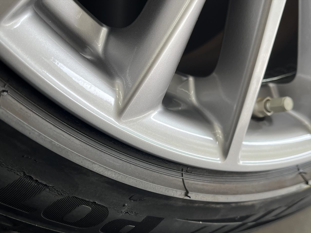 ホイールリペア