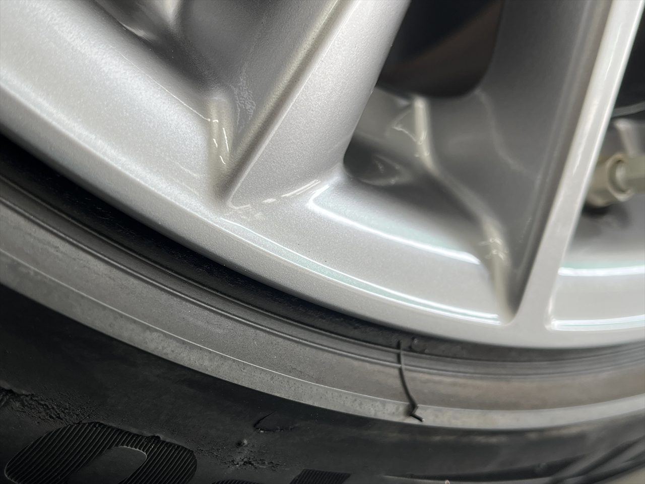 ホイールリペア