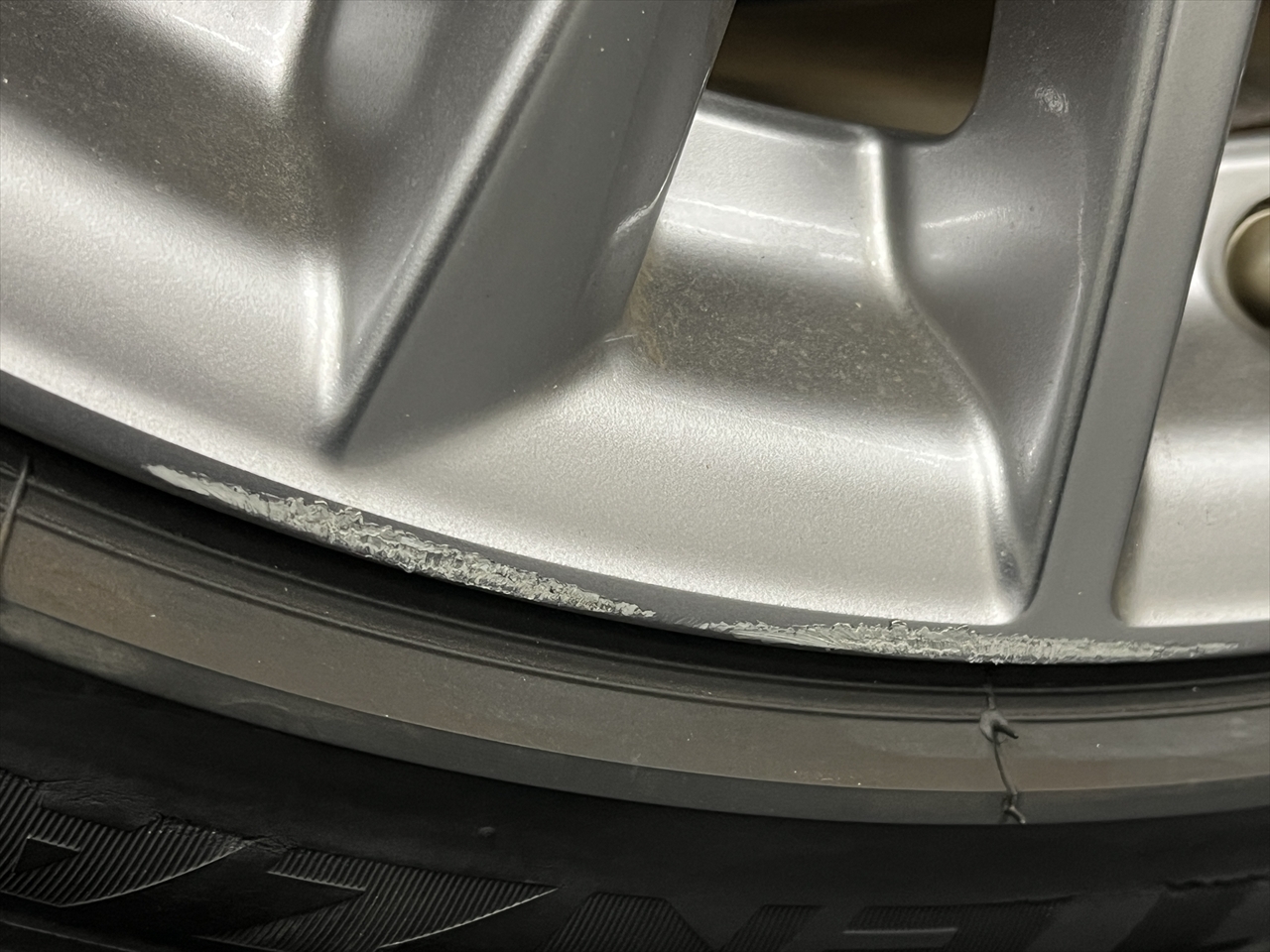 ホイールリペア