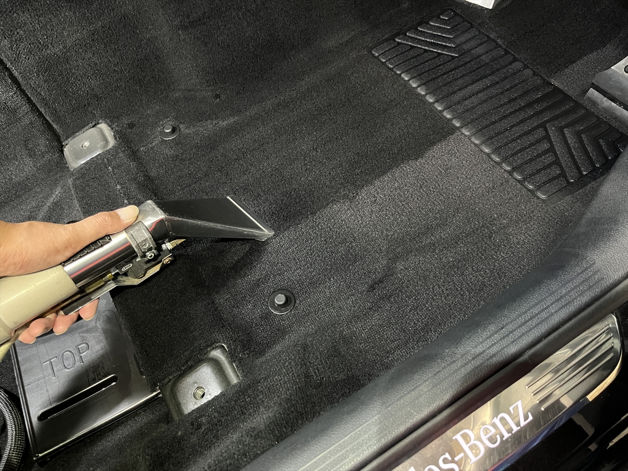 車内クリーニング (タバコ臭)