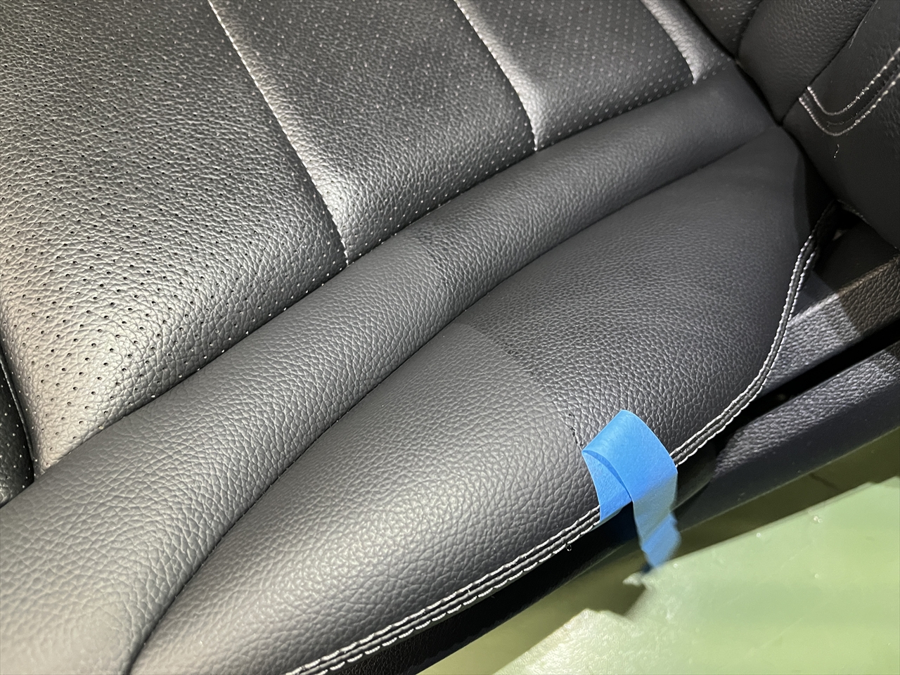 車内クリーニング (タバコ臭)