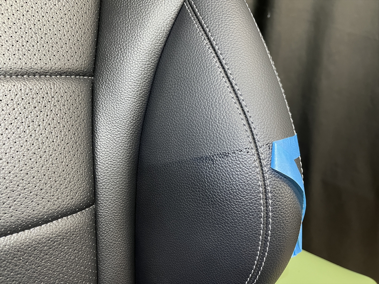 車内クリーニング (タバコ臭)