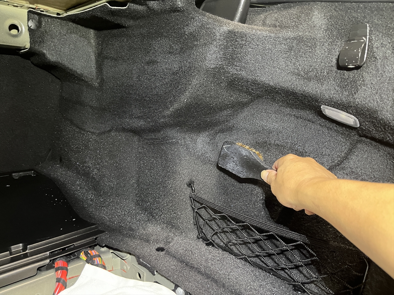 車内クリーニング (タバコ臭)