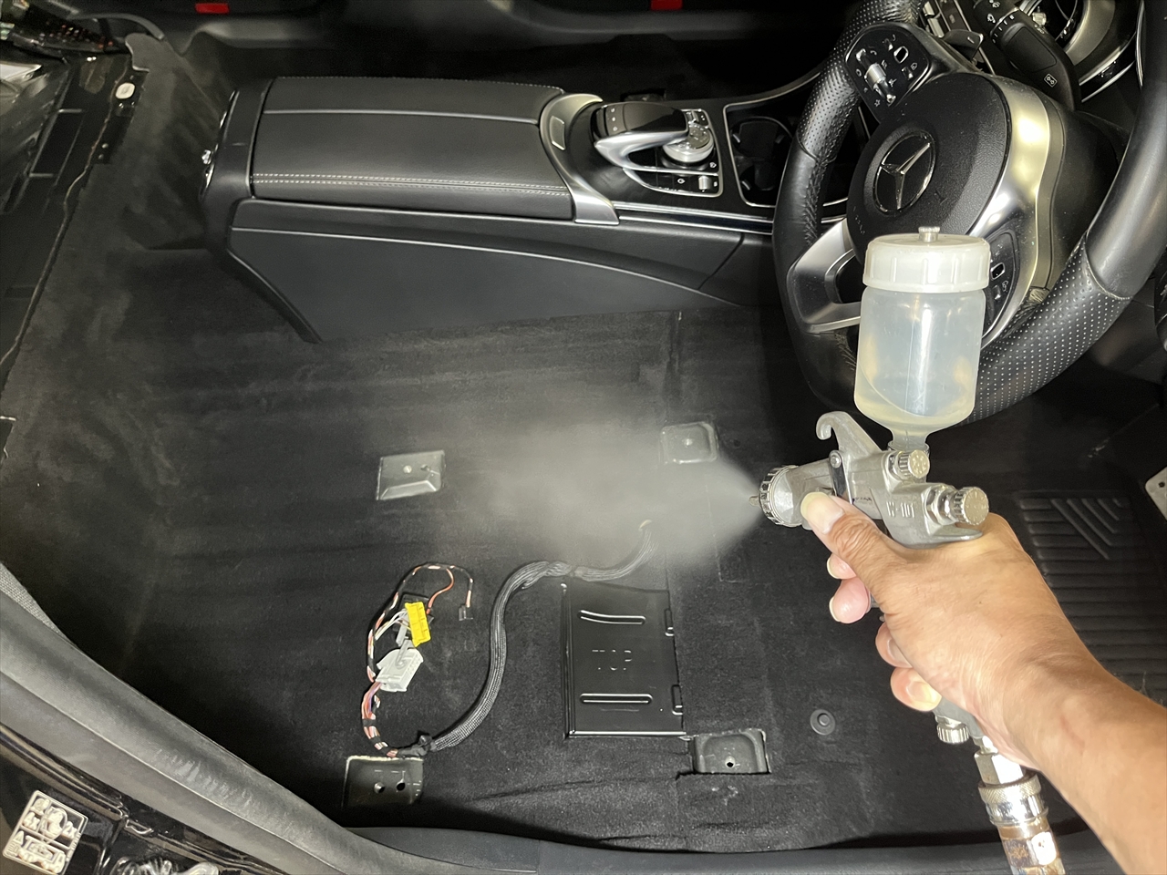 車内クリーニング (タバコ臭)