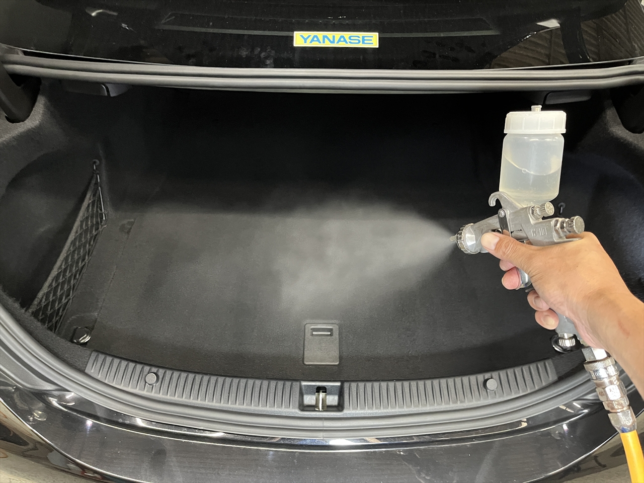 車内クリーニング (タバコ臭)