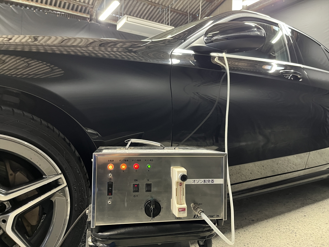 車内クリーニング (タバコ臭)