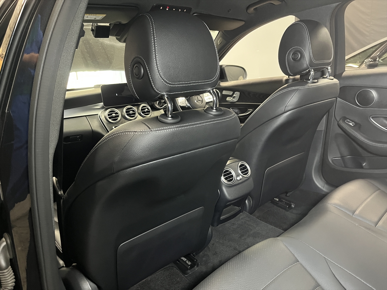 車内クリーニング (タバコ臭)