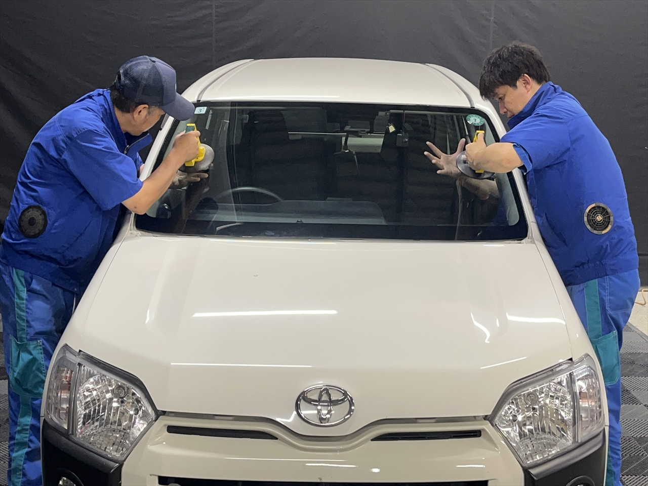 フロントガラス交換・修理