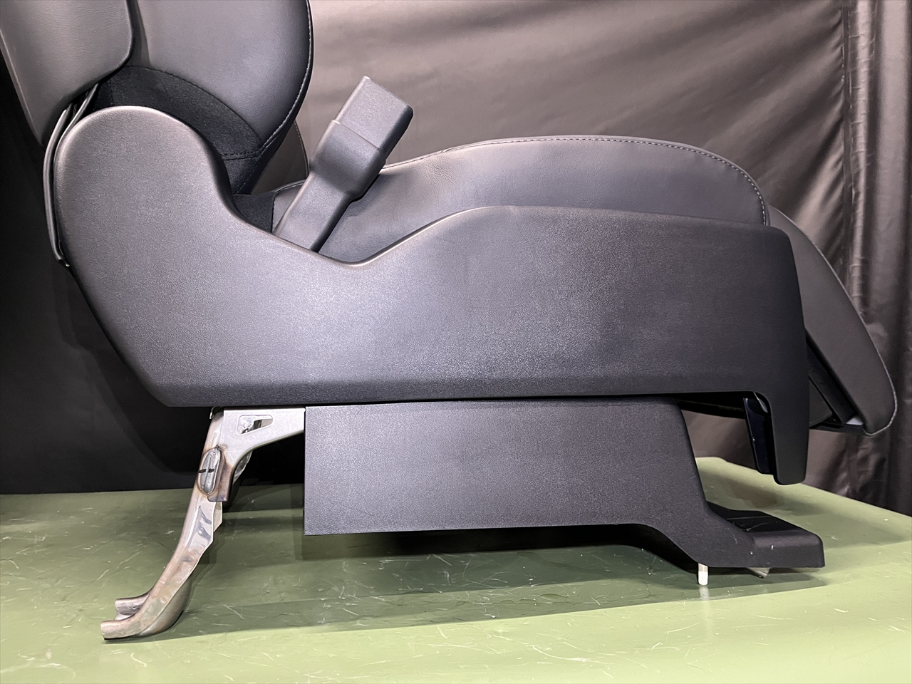 車内クリーニング (タバコ臭)