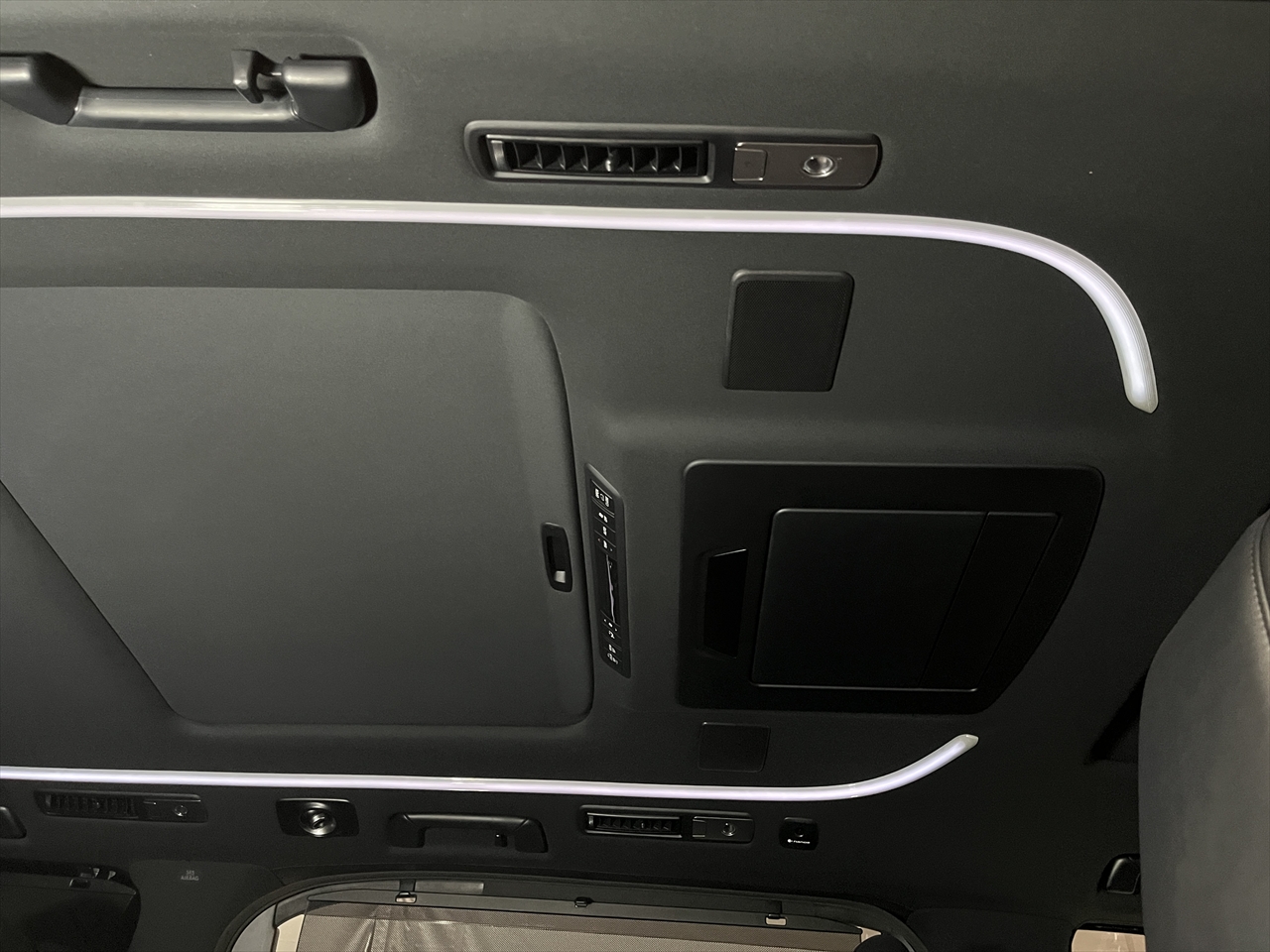 車内クリーニング (タバコ臭)