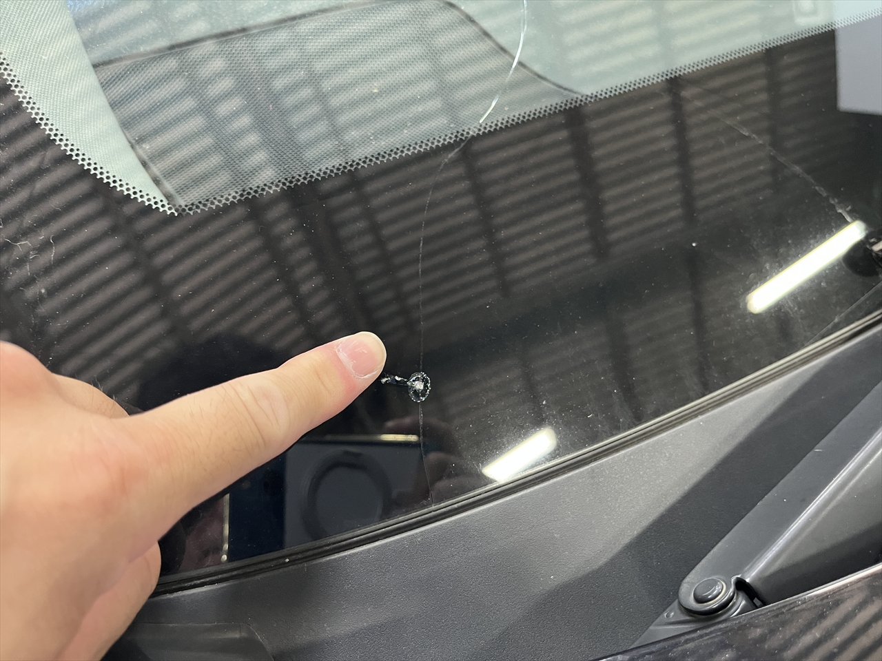 フロントガラス交換・修理