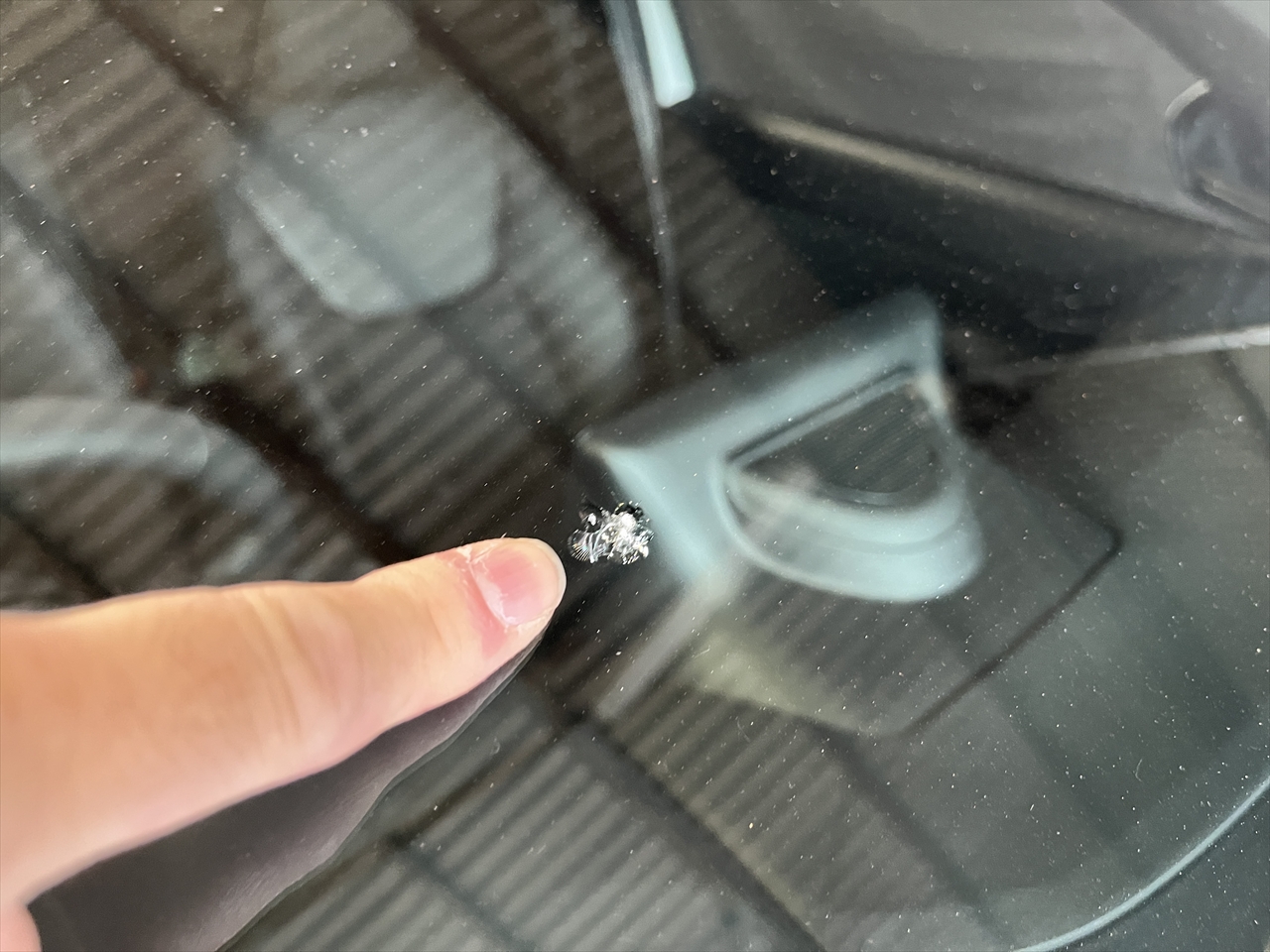 フロントガラス交換・修理