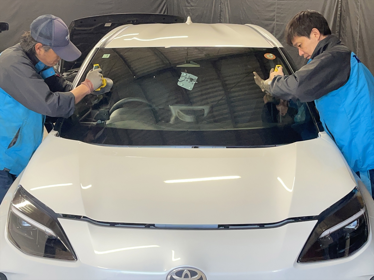 フロントガラス交換・修理