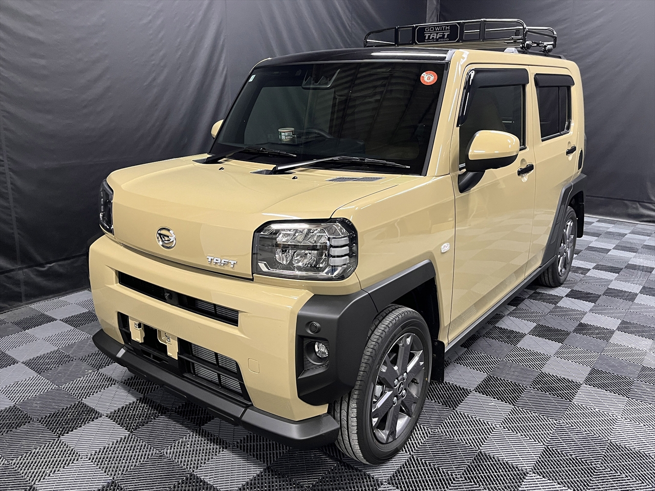 カーラッピングフィルム(迷彩柄グリーン)