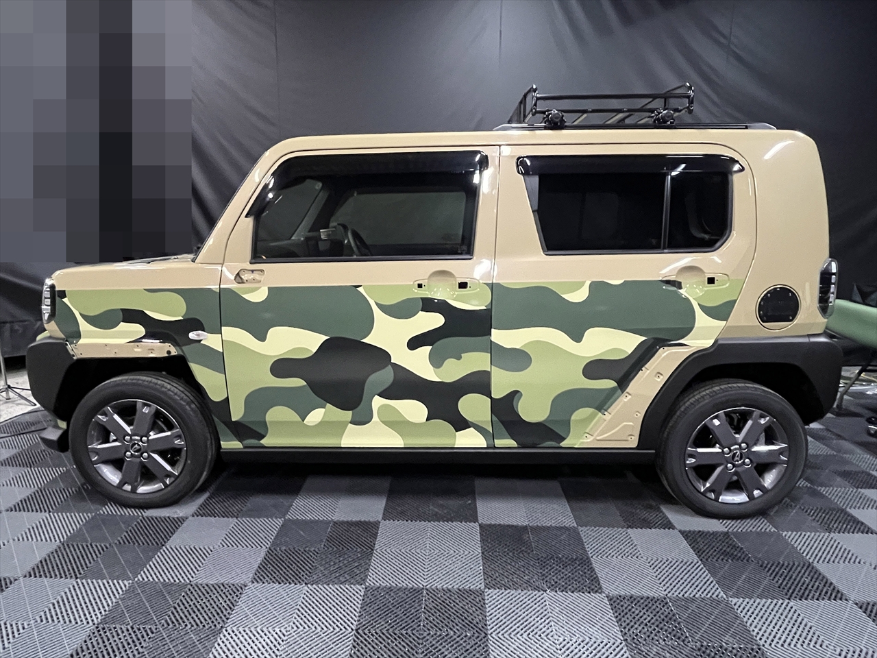 カーラッピングフィルム(迷彩柄グリーン)