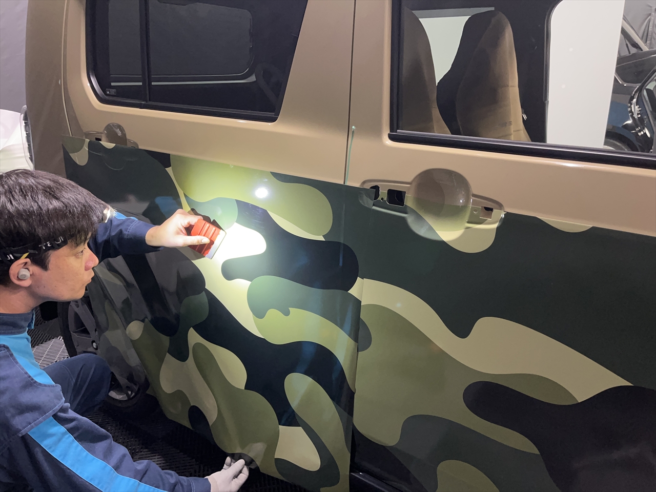 カーラッピングフィルム(迷彩柄グリーン)