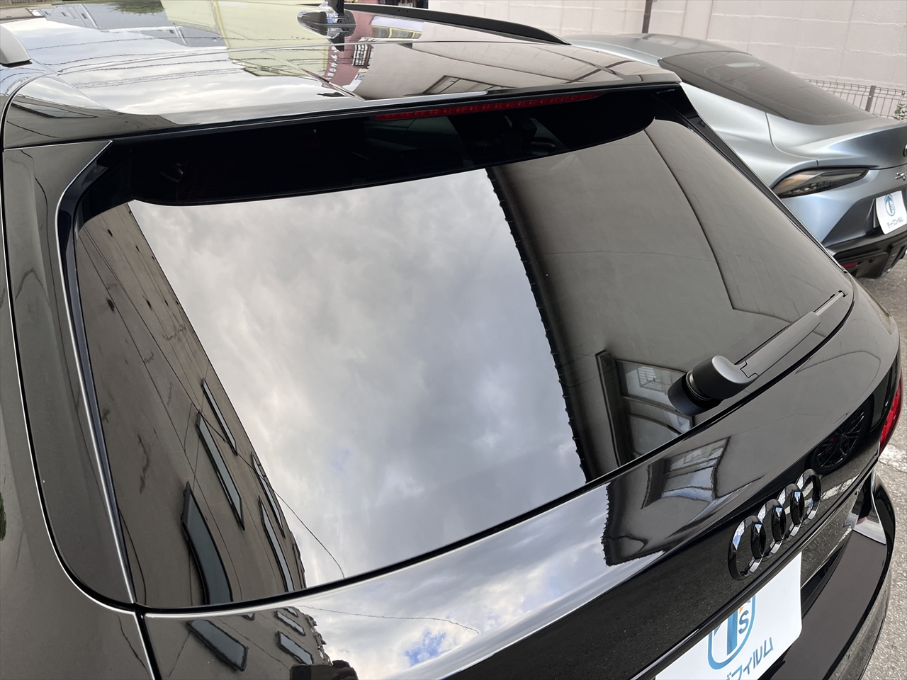 ガラス撥水コーティング