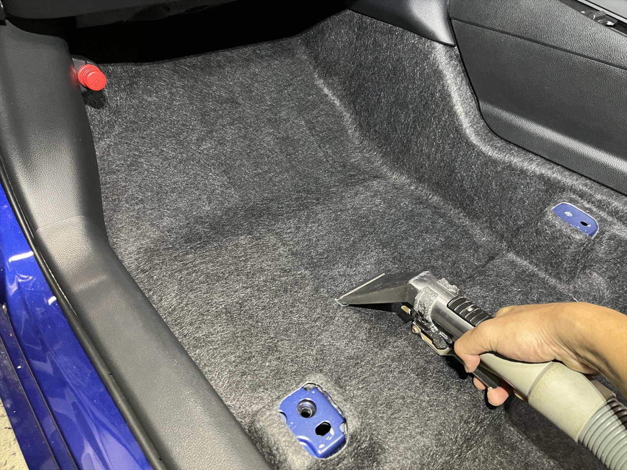 車内クリーニング(嘔吐)