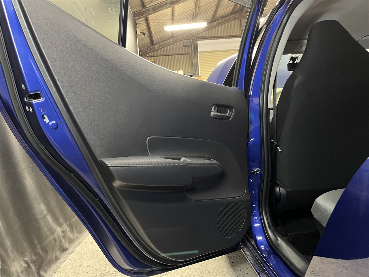 車内クリーニング(嘔吐)