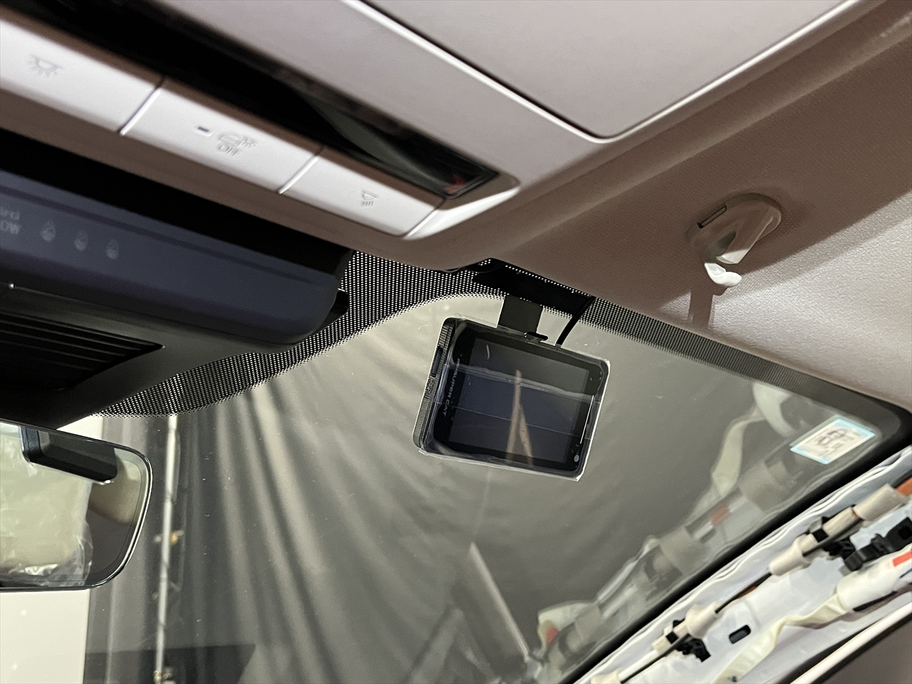 用品取付(アクセサリー電源・レーダー)