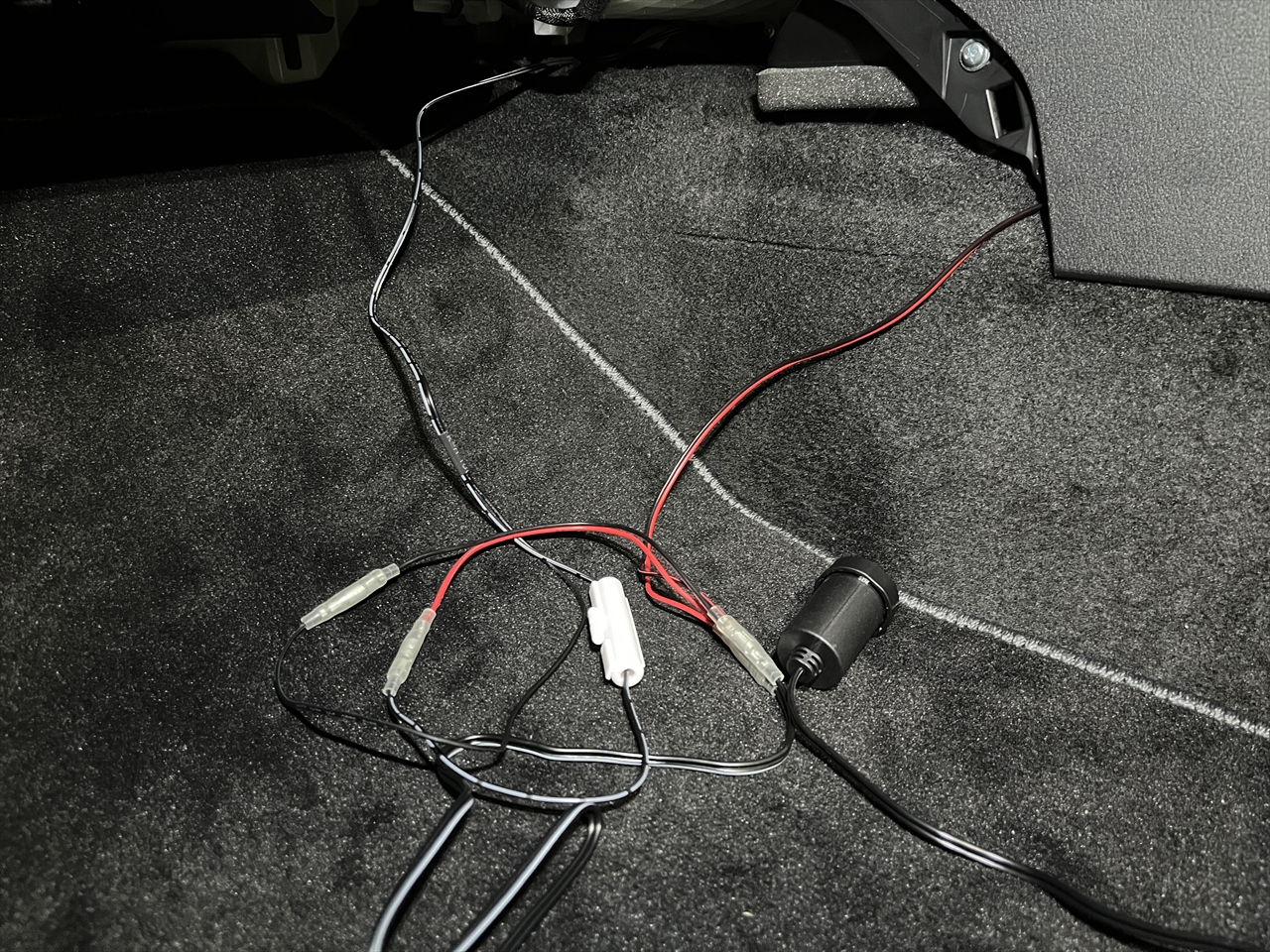 用品取付(アクセサリー電源・レーダー)