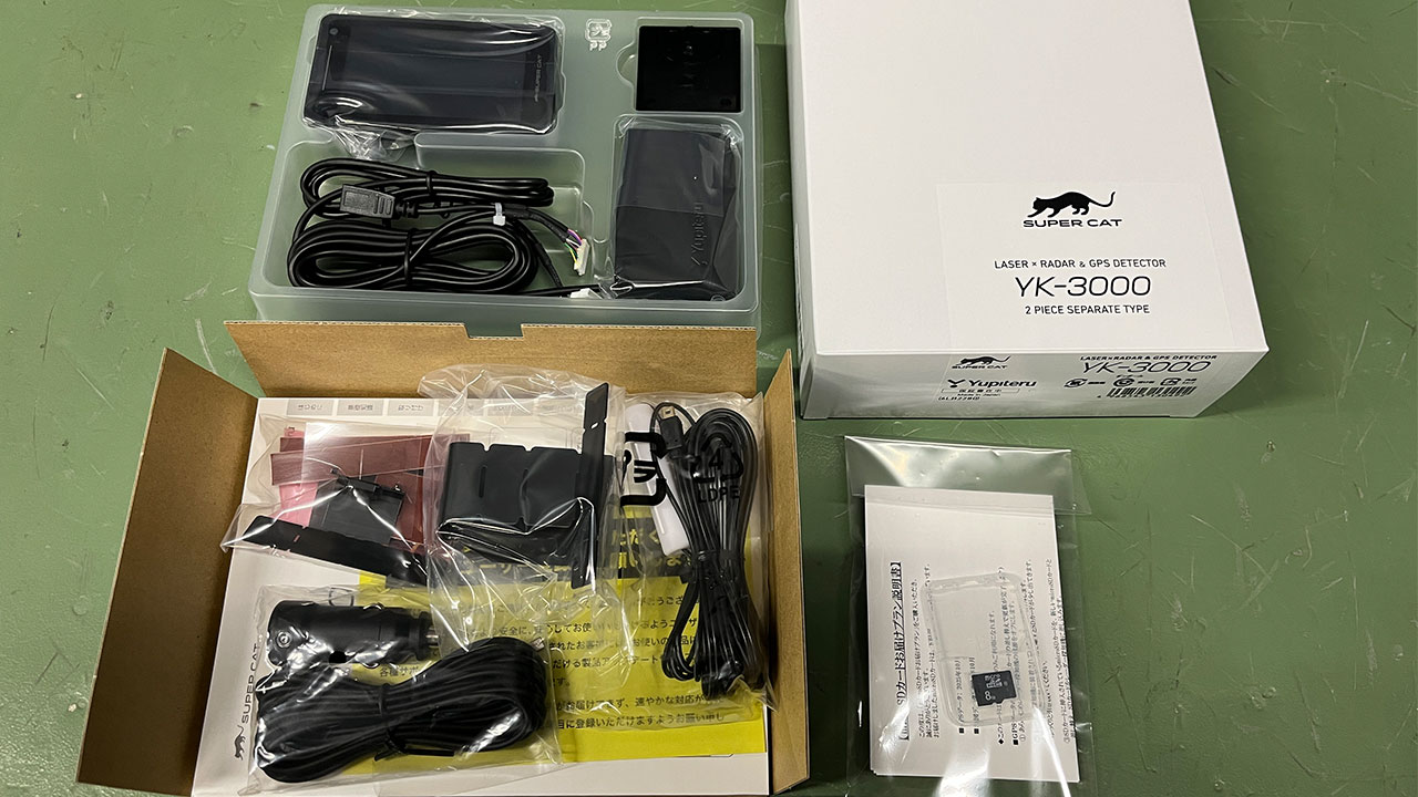 マツダ MAZDA3セダン 20S レトロスポーツエディション