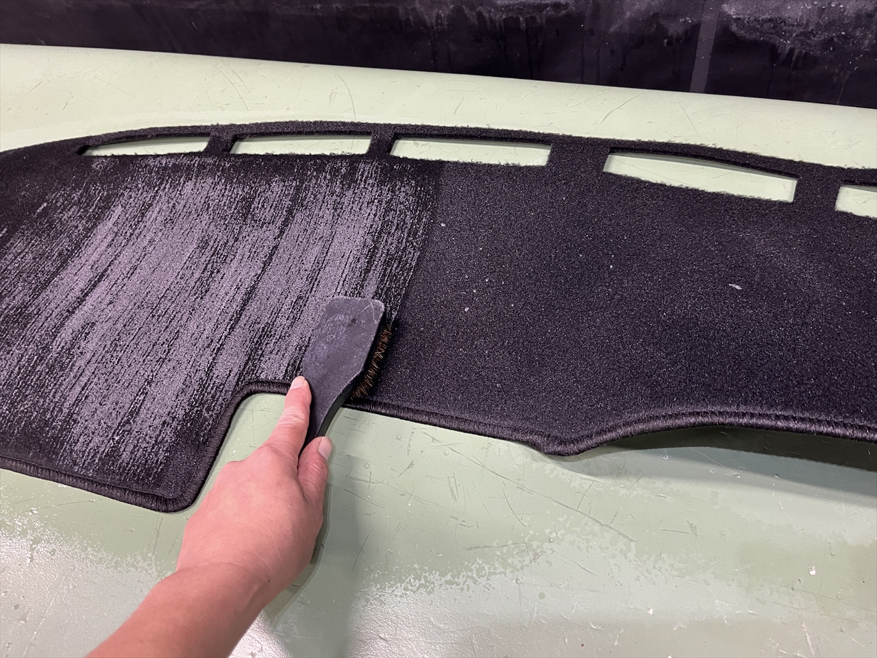 車内クリーニング(カビ)