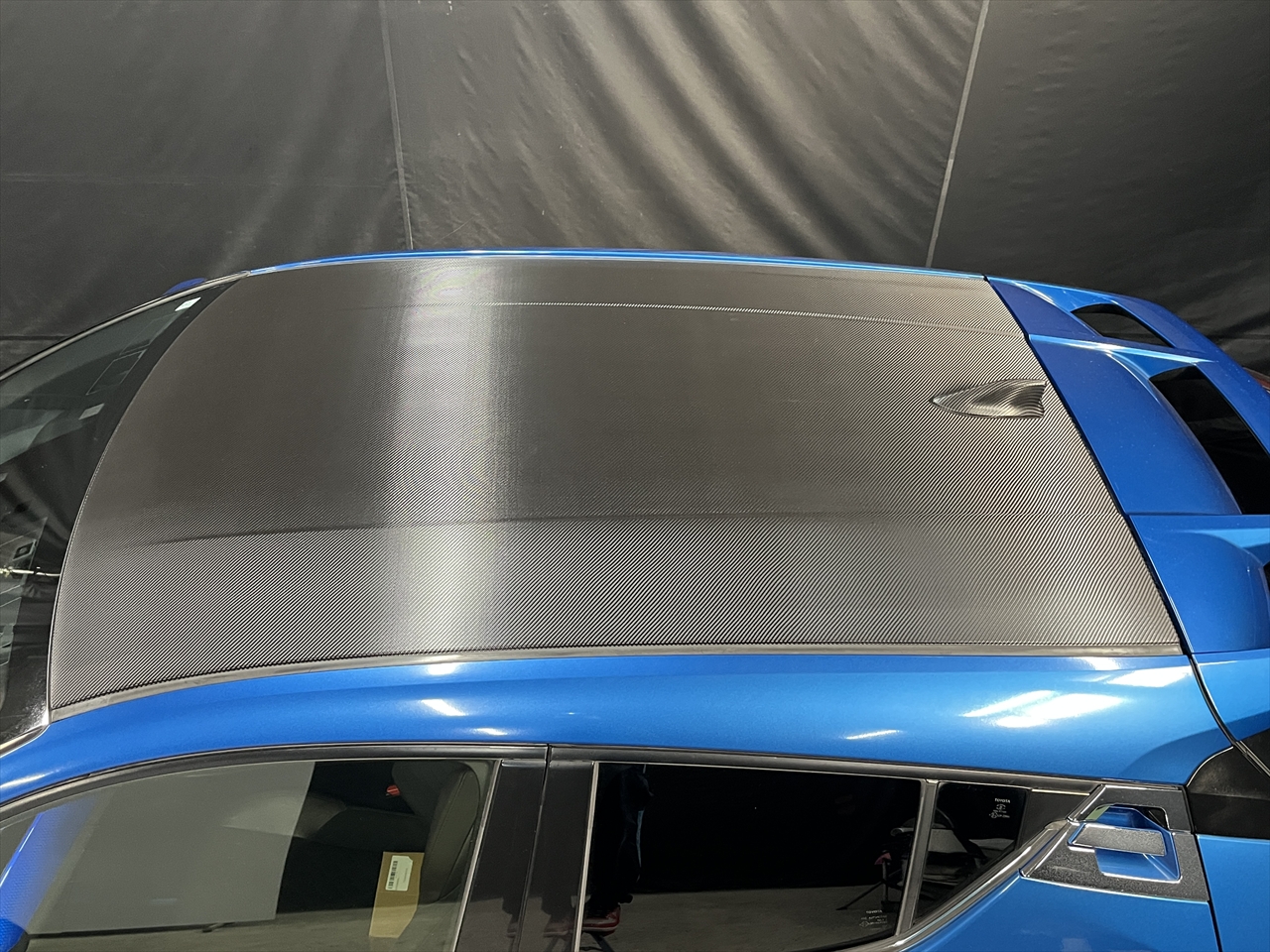 カーラッピングフィルム(ルーフ)