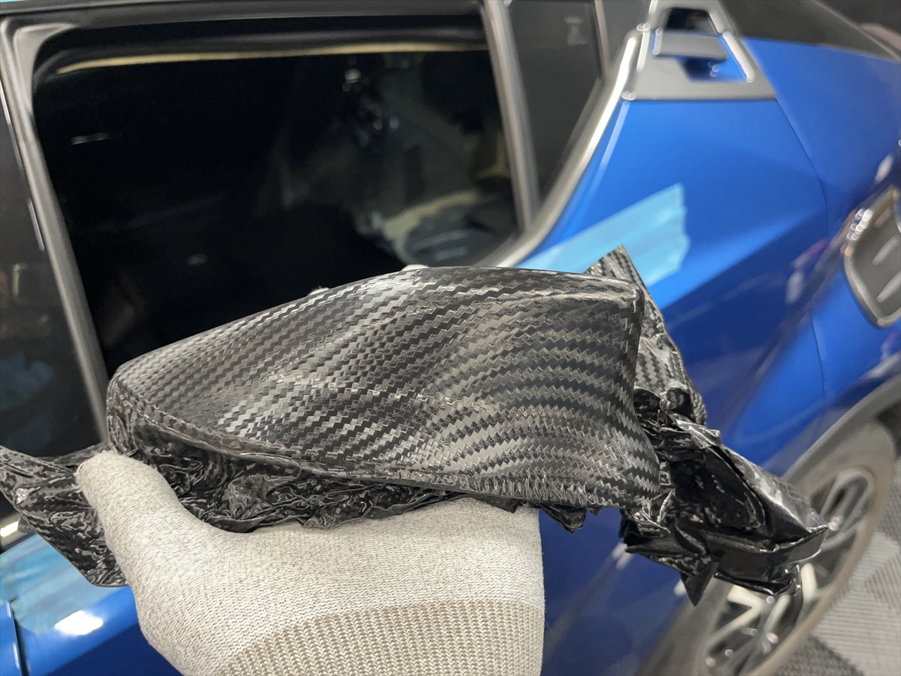 カーラッピングフィルム(ルーフ)