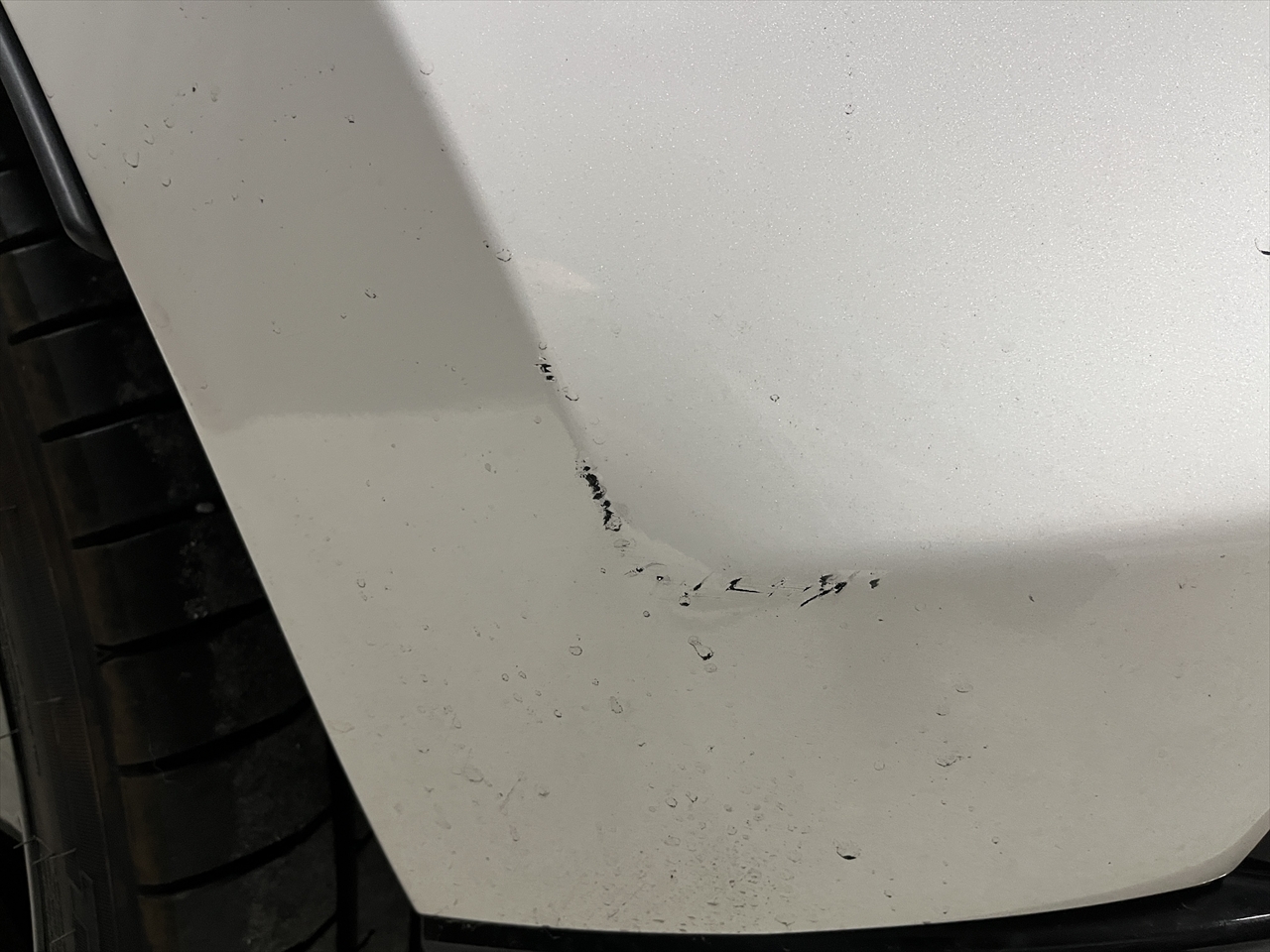 リアバンパー交換修理