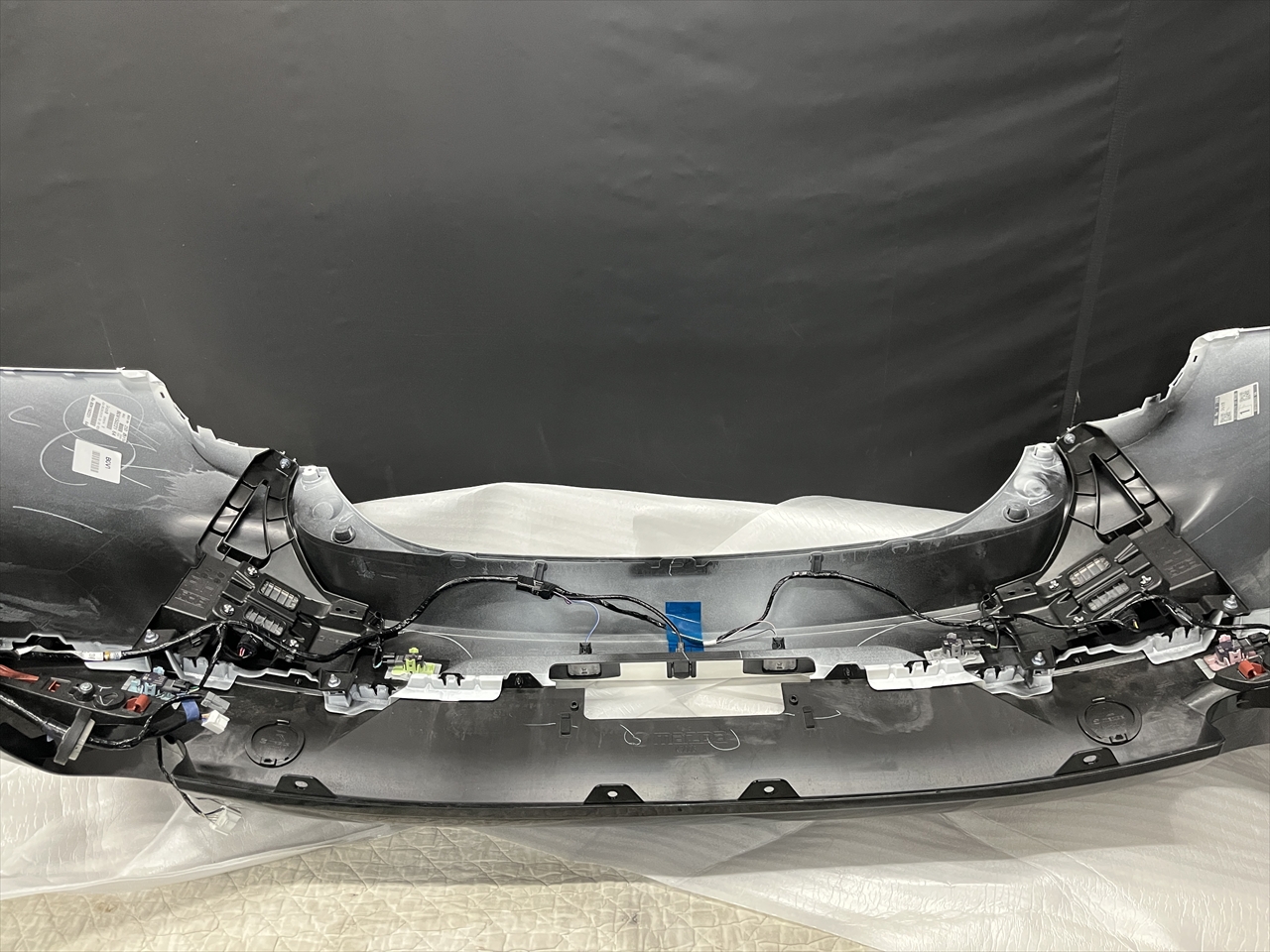 リアバンパー交換修理