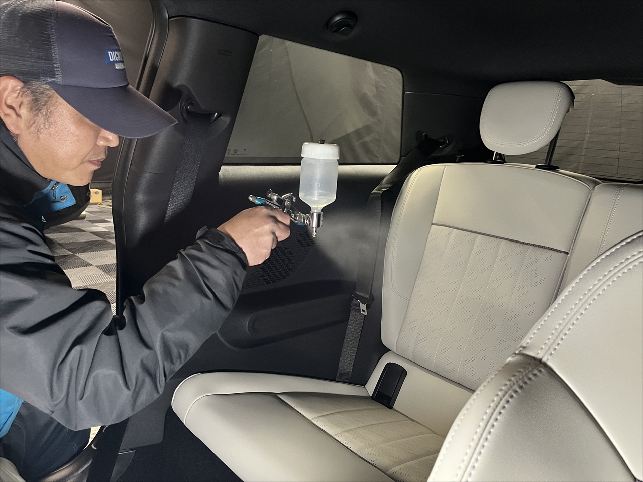 レザーコーティング