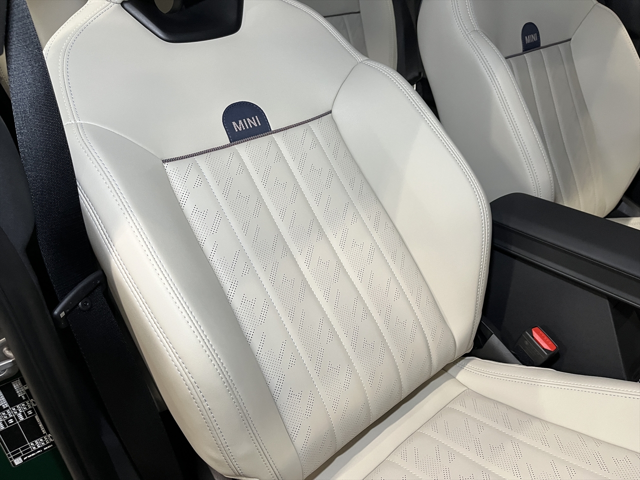 レザーコーティング