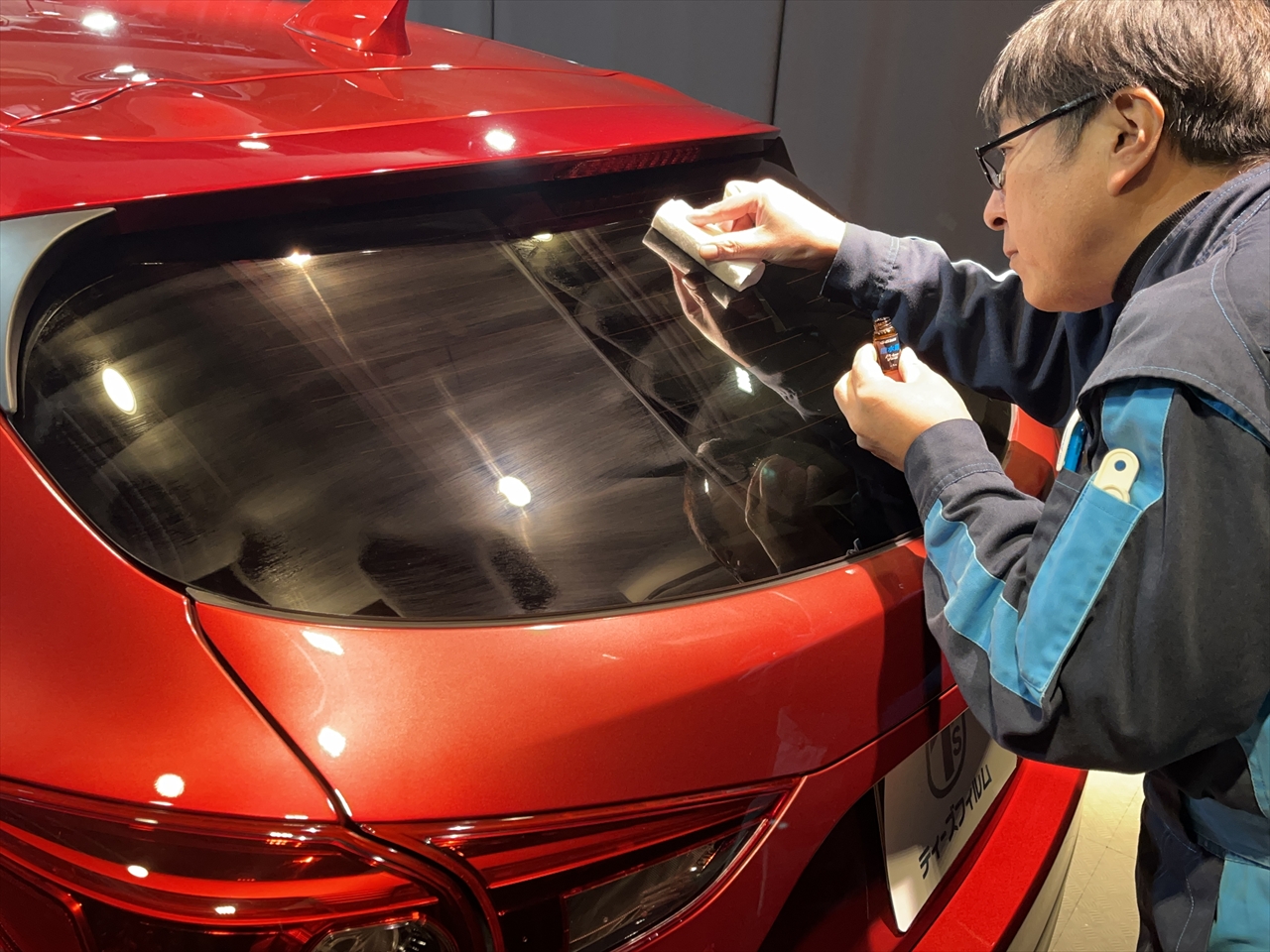 ガラス撥水コーティング