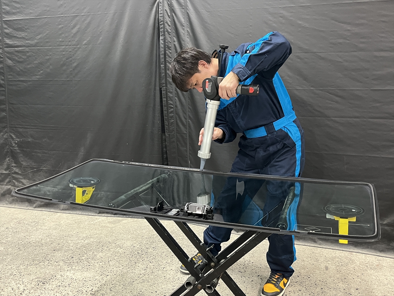 フロントガラス交換・修理