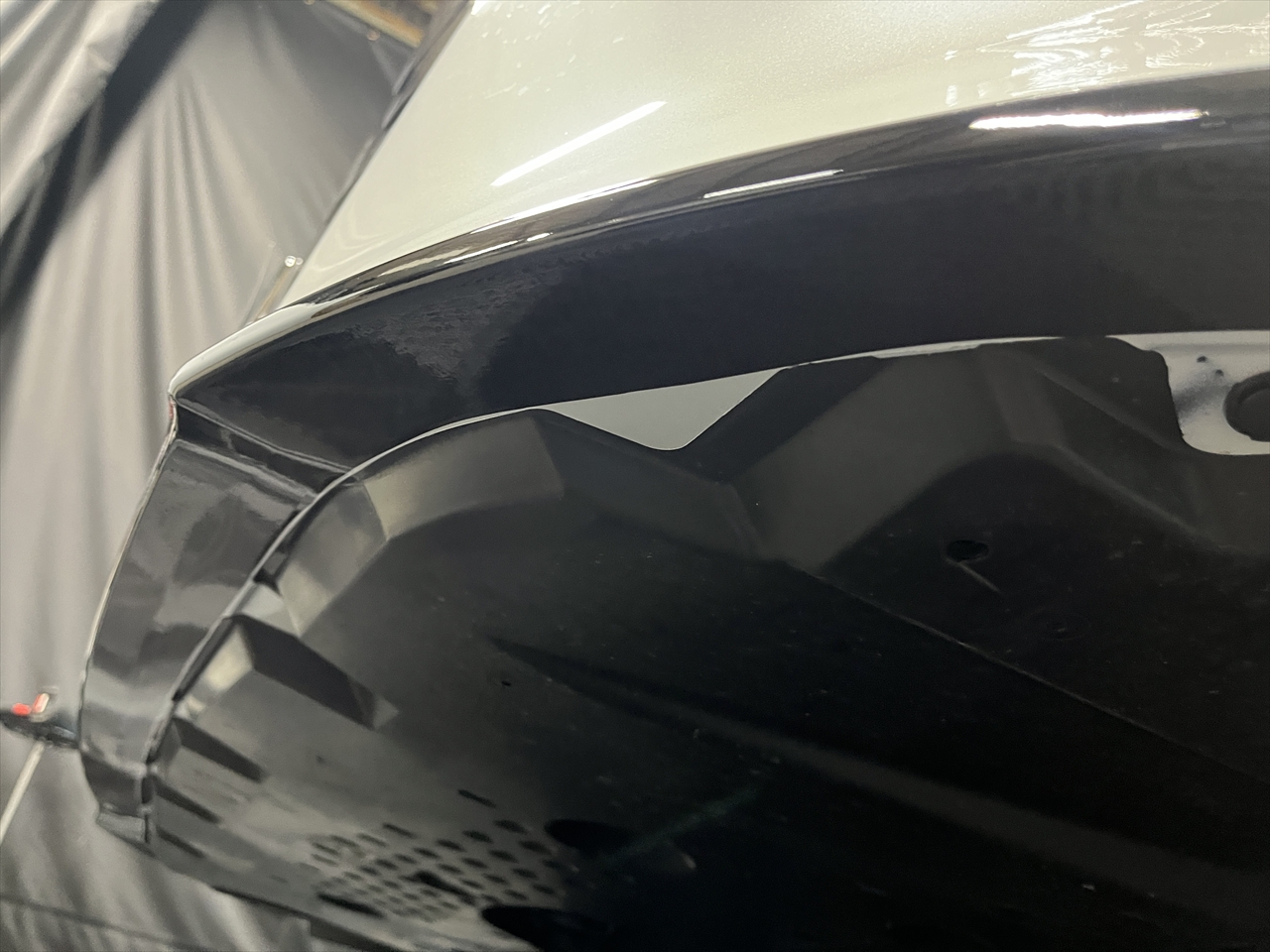 カーラッピングフィルム(フロントバンパー傷隠し)