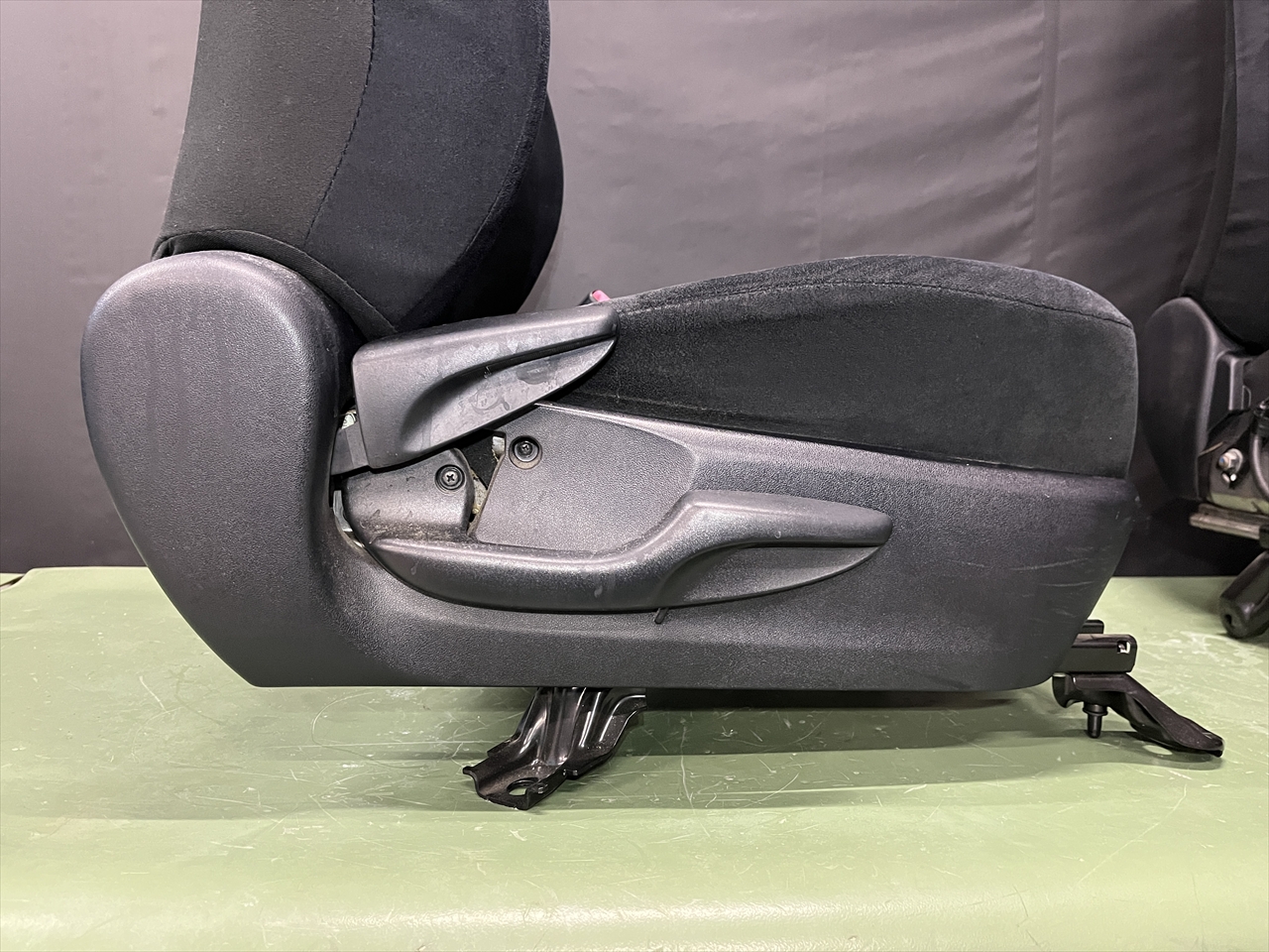 車内クリーニング(ペット臭・芳香剤・タバコ臭等)