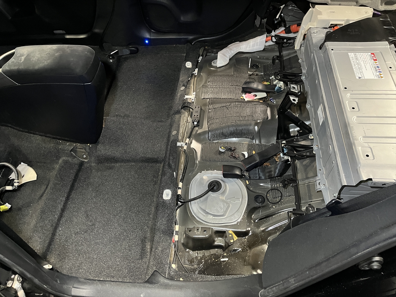 車内クリーニング(ペット臭・芳香剤・タバコ臭等)