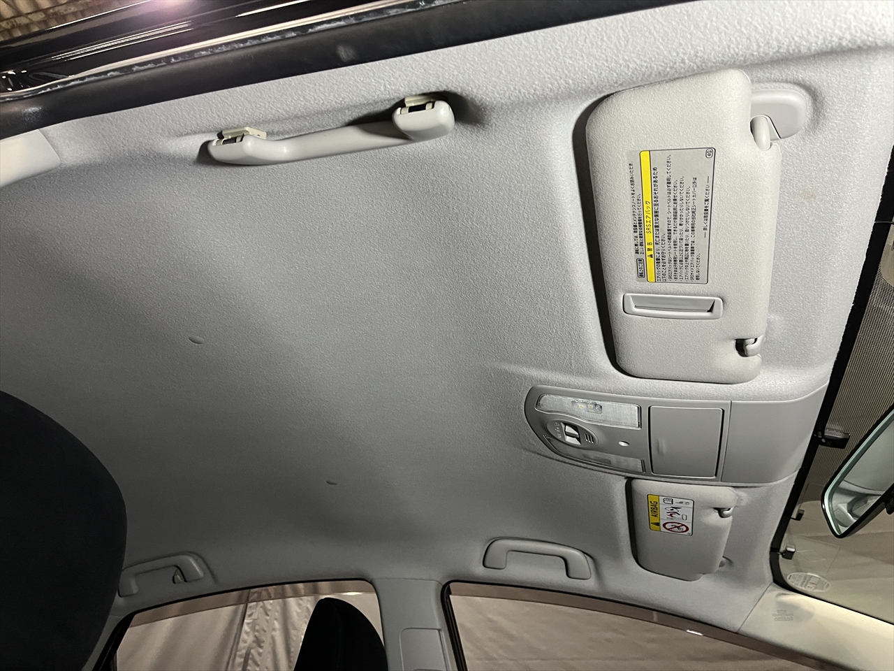 車内クリーニング(ペット臭・芳香剤・タバコ臭等)