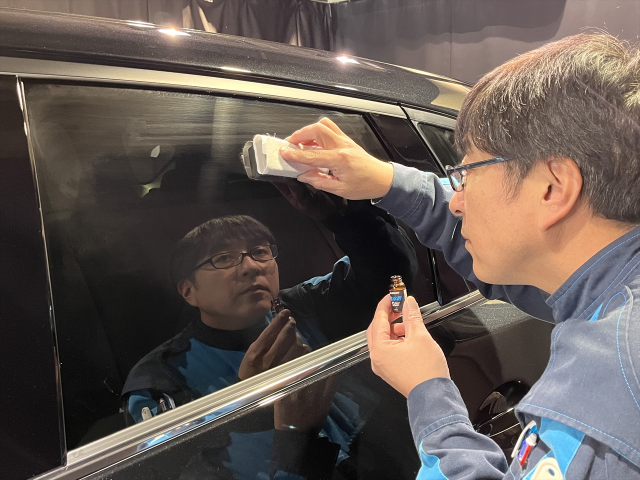 ガラス撥水コーティング