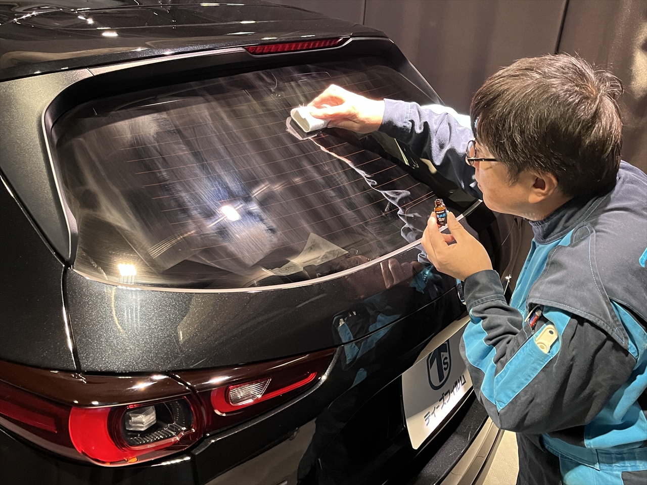 ガラス撥水コーティング