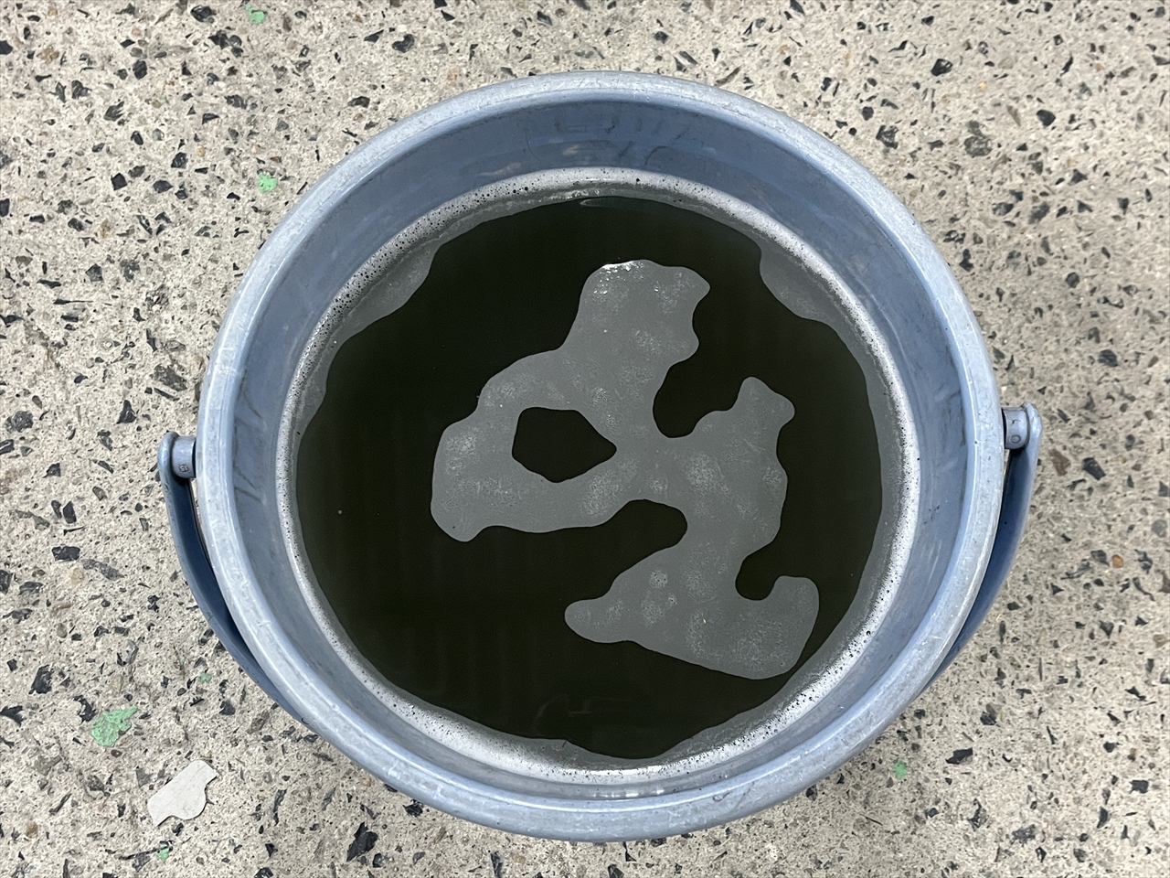 車内クリーニング (タバコ臭)