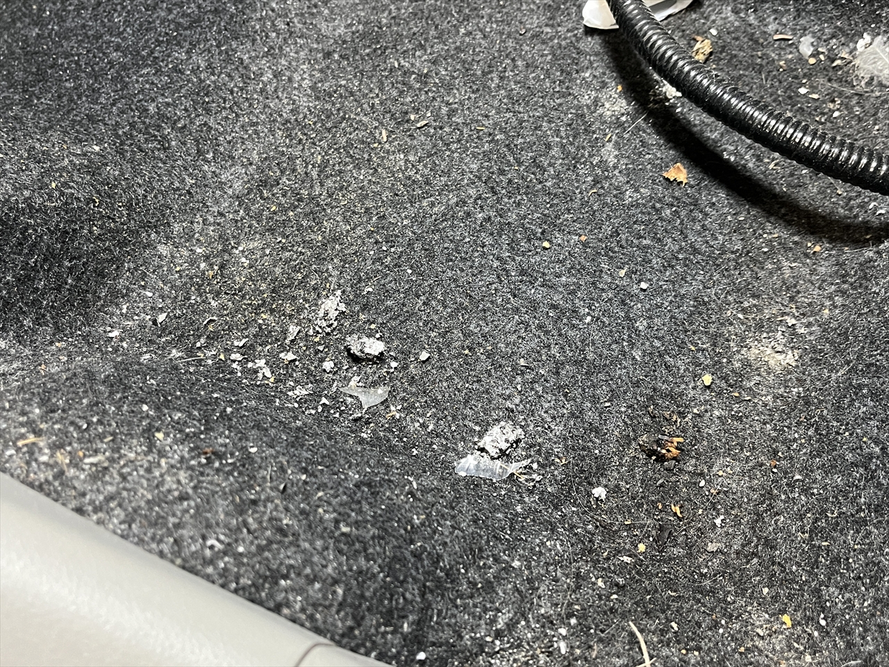 車内クリーニング (タバコ臭)