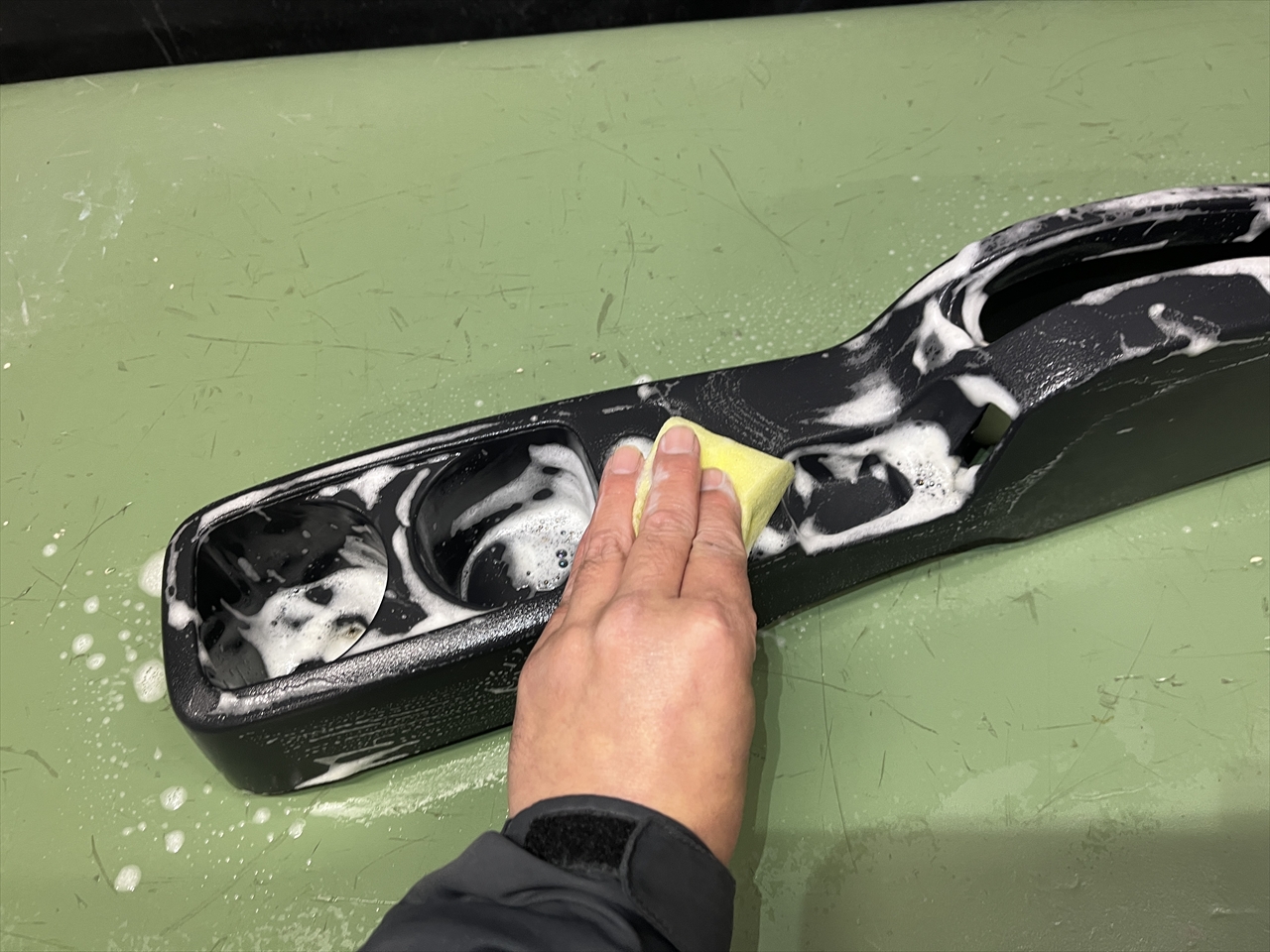 車内クリーニング (タバコ臭)