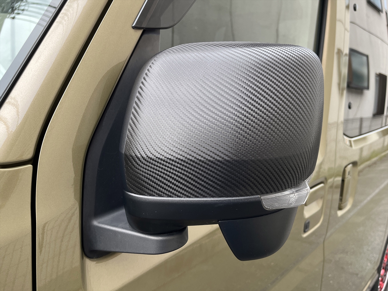 カーラッピングフィルム