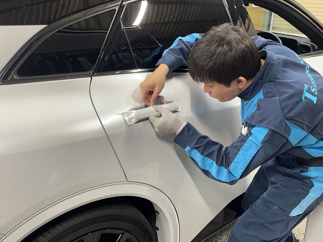 カーラッピングフィルム