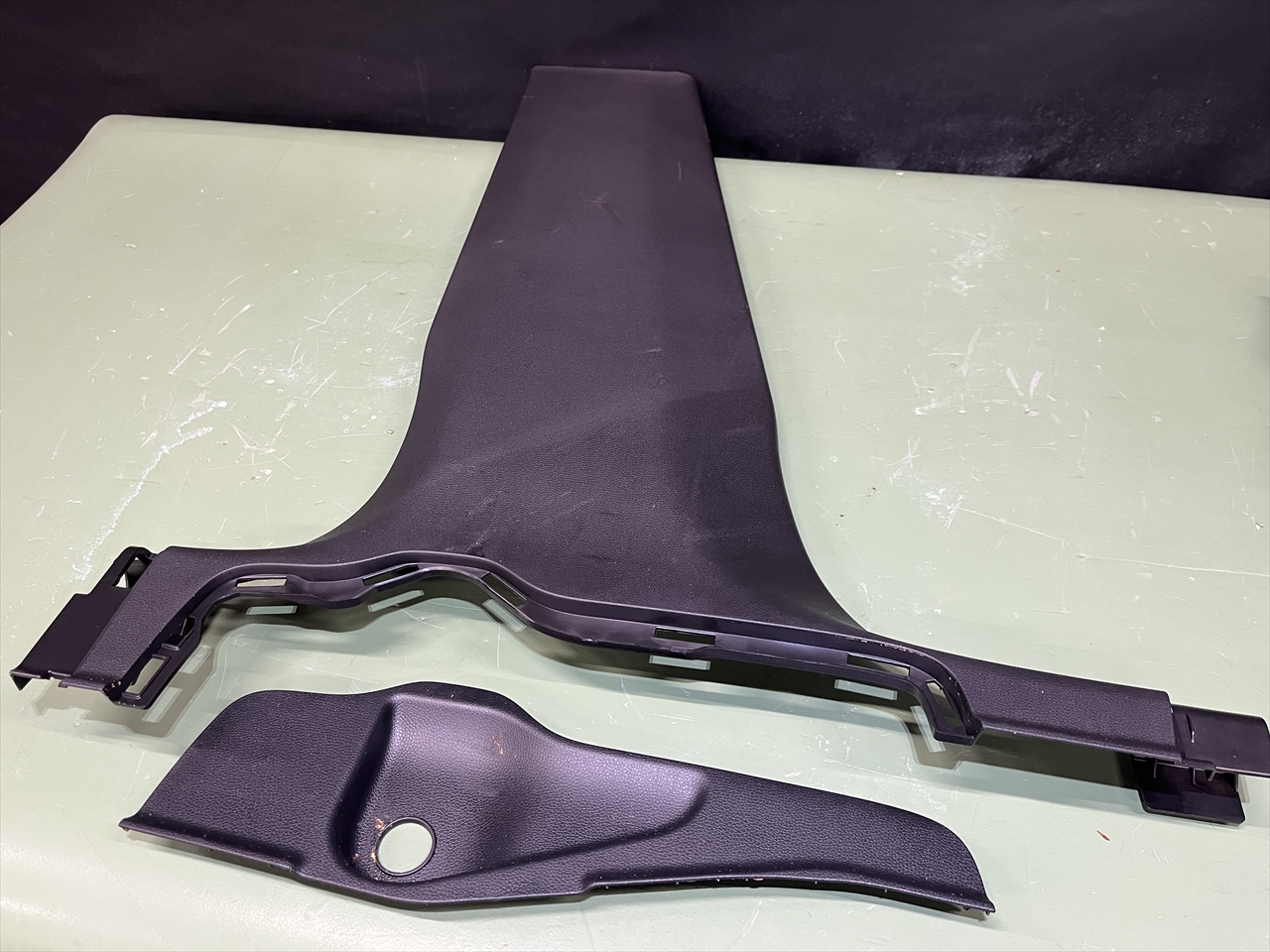 車内クリーニング (嘔吐 シート周り)