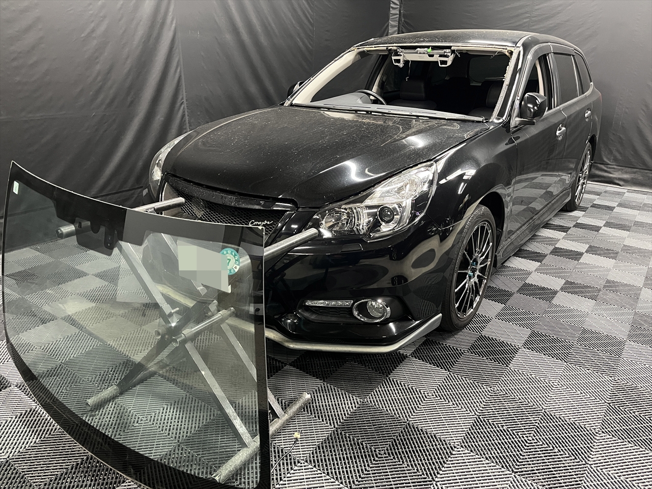 フロントガラス交換・修理