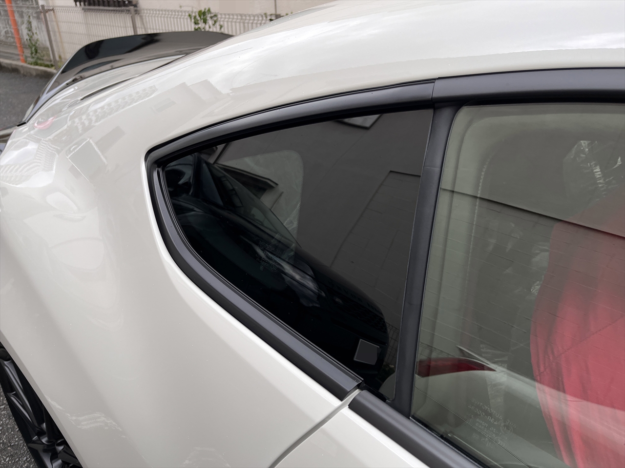 ガラス撥水コーティング