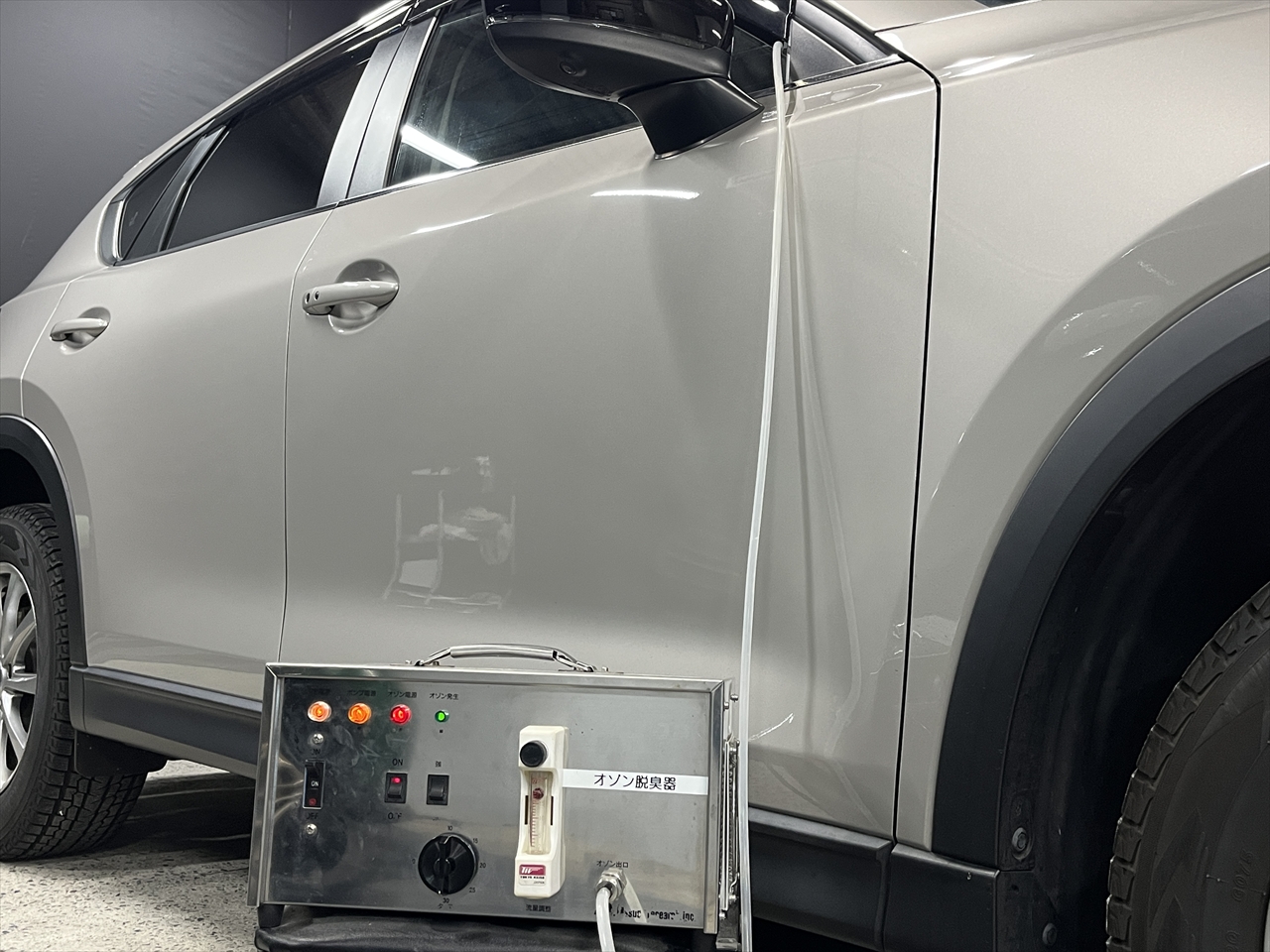 車内クリーニング (お漏らし 運転席シート)